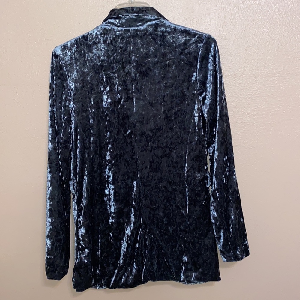 Adorable velvet feeling blazer - Picture 2 of 9